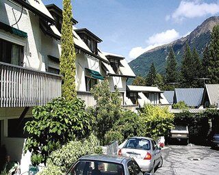 Queenstown Mews Hotel Exterior photo